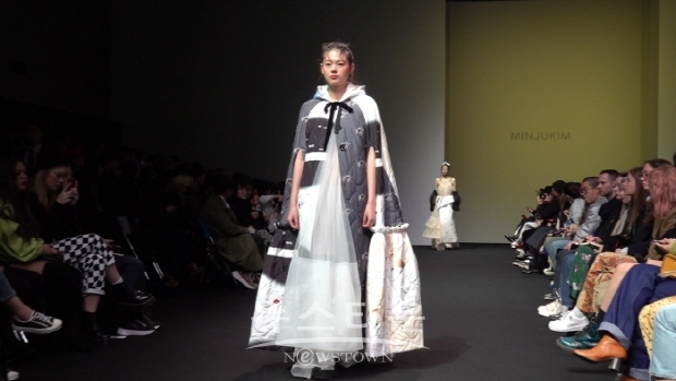 MINJUKIM FASHION SHOW(김한정 기자)