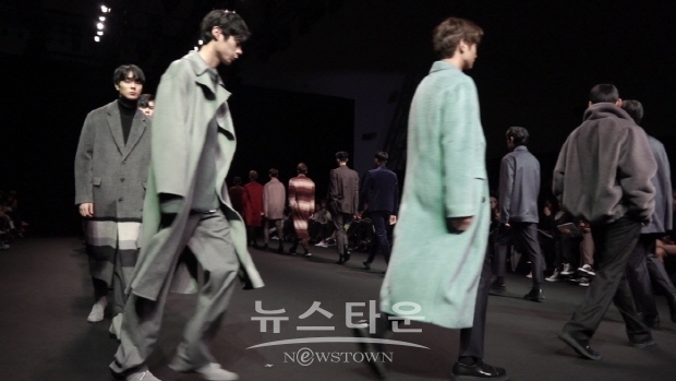 BLANC de NOIRS ‘박석훈’ FASHION SHOW(김한정 기자)