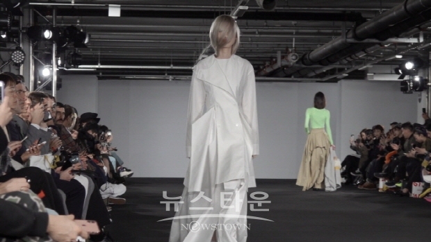 BESFXXK FASHION SHOW(김한정 기자)