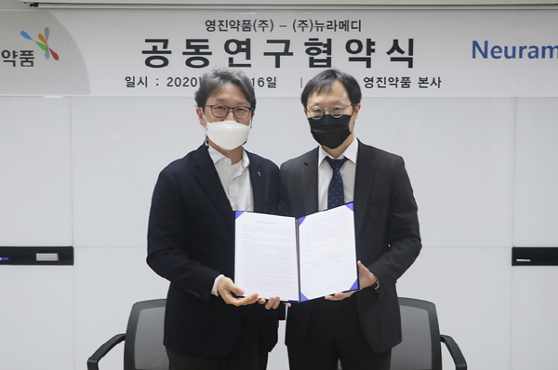 영진약품 이재준 대표(좌), 뉴라메디 이승재 대표(우)