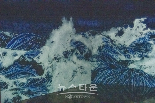 아트 컬렉티브 팀랩의 새로운 전시 'teamLab-LIFE'