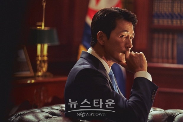 씨네리와인드 올해의 남자 주연 배우에 ‘강철비2’ 정우성