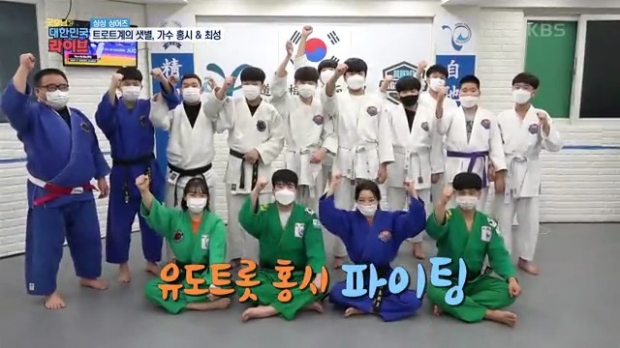 사진 : F/X엔터테인먼트 제공