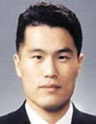 홍순욱 판사