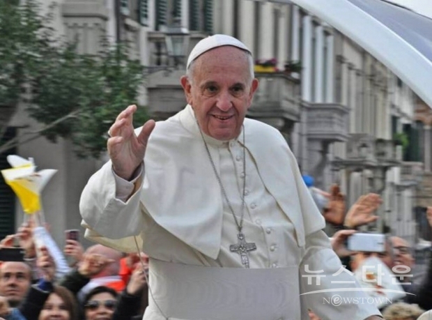 교황 프란치스코-Pope Francis / 사진 : 공식 트위커 계정 캡처