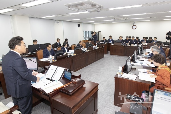 경북도의회,  철저한 준비로 강도 높은 행정사무감사