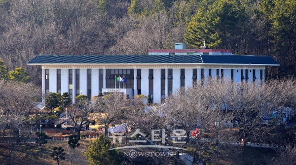 진주 연암도서관