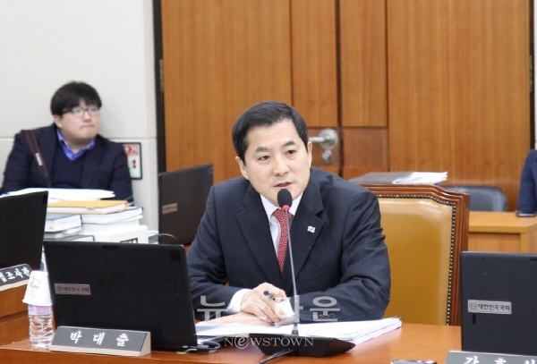 박대출 국회의원(진주 갑)