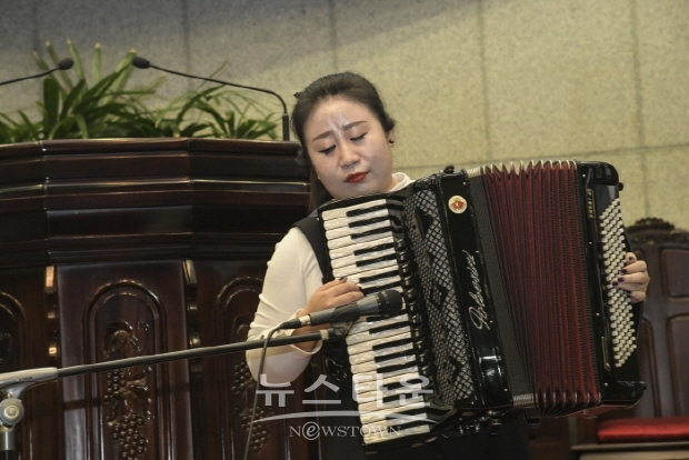 남과 북, 둘이 예수안에서 하나 되어 ‘백두에서 한라까지’