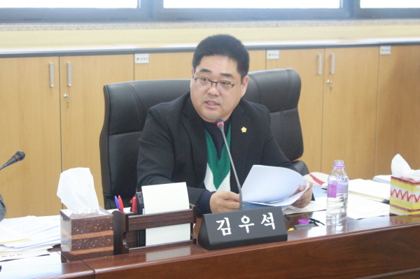 정대운 기획재정위원장