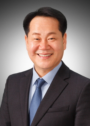 정윤 시의원