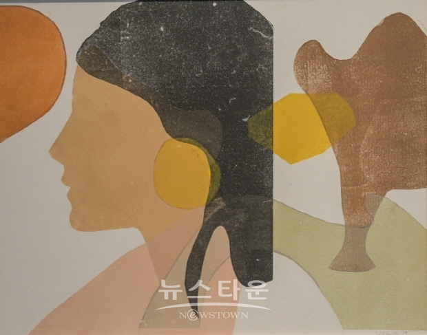 아티스트 매니지먼트사 ‘YEU&ME’의 첫 번째 소속작가 전(김한정 기자)