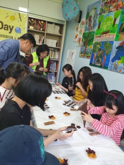 초콜릿 만드는 모습