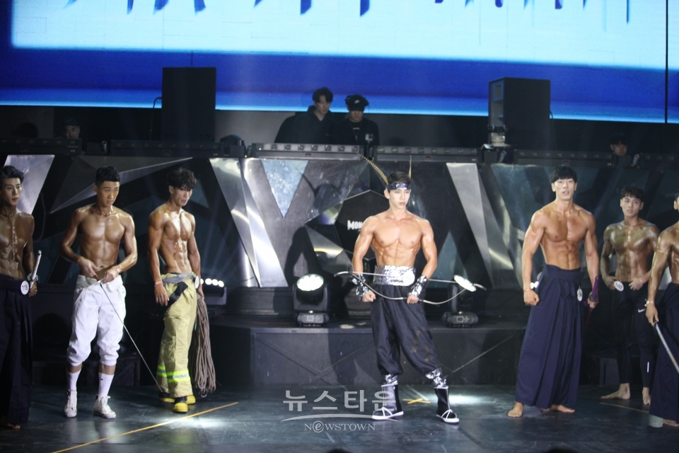 논현동 힐탑호텔 옥타곤클럽에서 지난 6일 제3회 아마추어 코리아 오픈이 성황리에 열렸다.