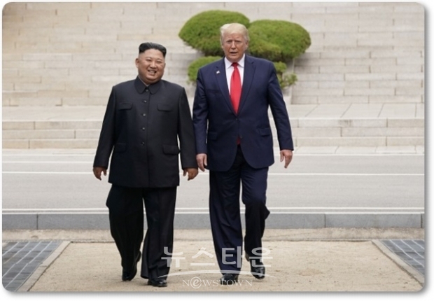 도전과 불확실성 속에서 미국 협상단은 2020년 미국 대선을 넘어설 합의안을 설계해야 하는 과제를 안고 있다. 트럼프 대통령은 북한과 거래하기 위해 서두르지 않는다는 입장을 고수하고 있다. 그러나 협상가들에게 있어서 기회의 창은 그가 암시하는 것만큼 넓지 않을 수도 있다.