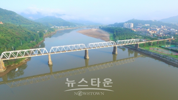 섬진철교