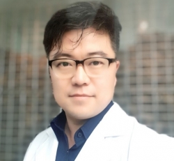 김동찬 논설위원(이학박사)