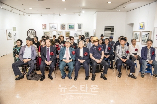 제23회 신맥회 회원전(김한정 기자)