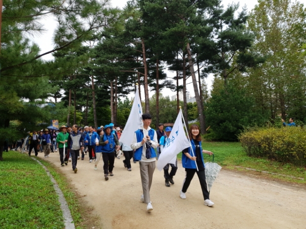 도심 속 자연 체험, 제5회 수원시 팔색길 종주대회