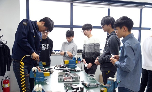 글로리아교육재단