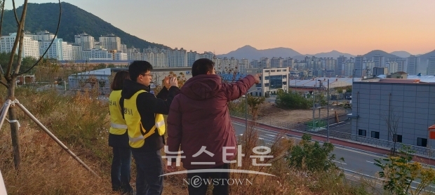 창원시 의창구는 31일 새벽 영농부산물 불법 소각행위를 불시에 단속했고, 단속을 지속할 예정이다(사진-의창구)