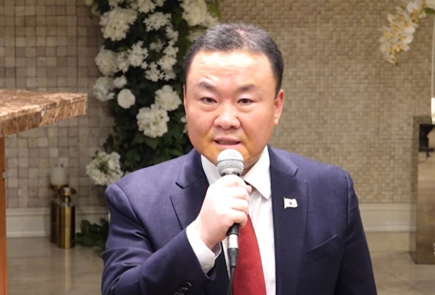 자유당(가칭)은 22일 오후 서울 압구정동 마리에가든에서 창당 발기인 대회를 열고 손상윤 씨를 만장일치로 창당 준비위원회 대표로 선임했다.