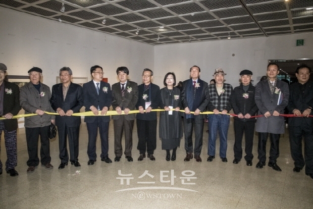 2019 제79회 인천미술협회 정기회원전(김한정 기자)