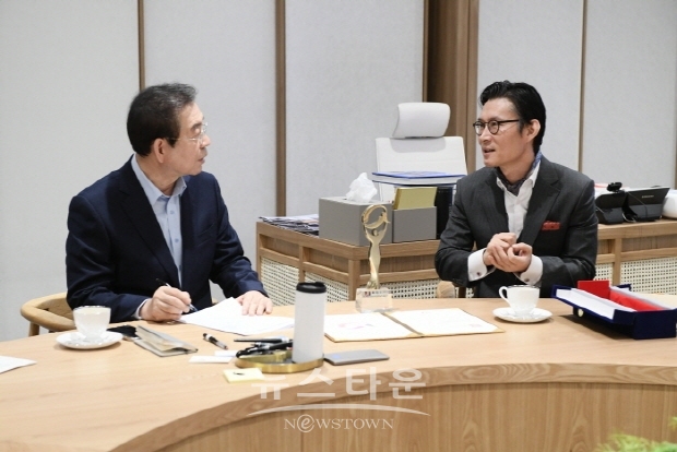 이범헌 한국미협 이사장 서울시장과의 간담회