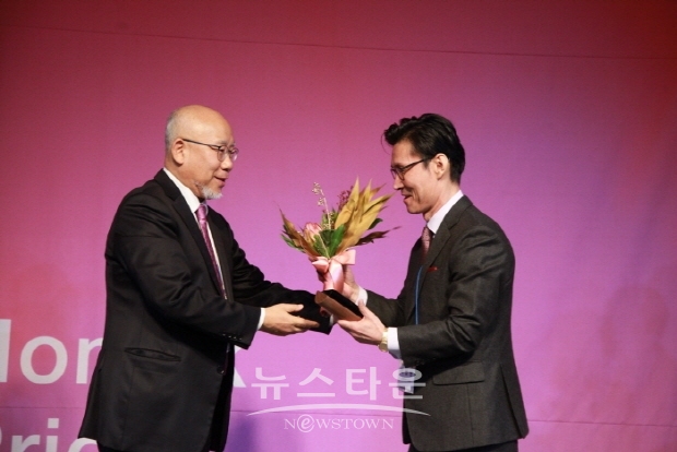 홍익대 총동문회, 이범헌 한국미술협회 이사장 ‘자랑스러운 홍익인상’ 선정(김한정 기자)