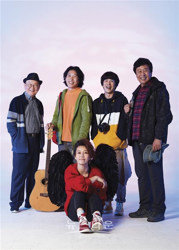 연극 듀랑고에서 멋진 신.구 연기 하모니를 보여줄 배우들. 맨위 좌측부터 김재건.박상훈.허진.이대연.최지혜