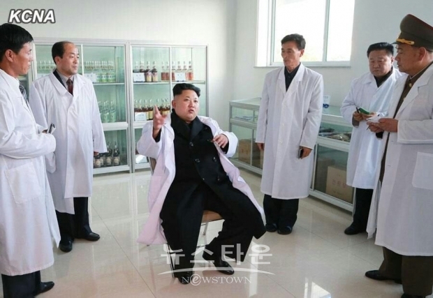 문제는 코로나바이러스 사태가 장기간 계속될 경우, 북한이 가만히 앉아서 죽어가지는 않을 것이라는 관측도 나온다. 어떤 식으로든 도발을 해 먹을 것을 챙길 것이라는 관측이다.