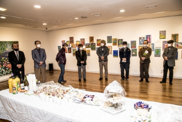 제56회 서양화가 김용모 개인전 ‘또 다른 시작’(김한정 기자)