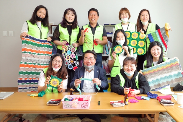 5월 12일 너나우리탕정마을교육공동체 교육돌봄 공간 현장을 방문한 오세현 아산시장이 학생과 주민이 함께 배우고 실천하며, 서로 성장의 기회를 나눌 수 있는 행복한 교육환경이 만들어질 수 있도록 힘껏 지원하겠다고 밝혔다.