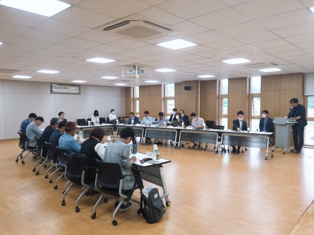 장지저수지 생태문화공원 조성사업 용역보고회 모습