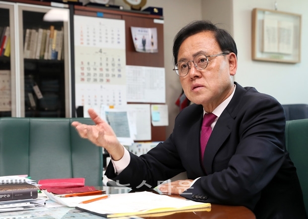 이명수 국회의원(미래통합당, 충남 아산갑)