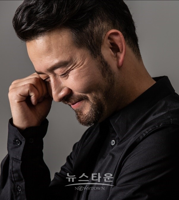 황 건,드라마 디어엠 문택근 역으로 전격 합류
