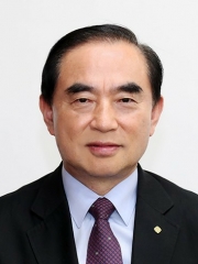 이명수 관장