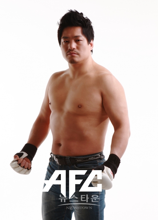 ‘전설’ 최무배, 박호준 대표 삼고초려에 AFC 합류...“내가 살아있다는 것을 증명하겠다”