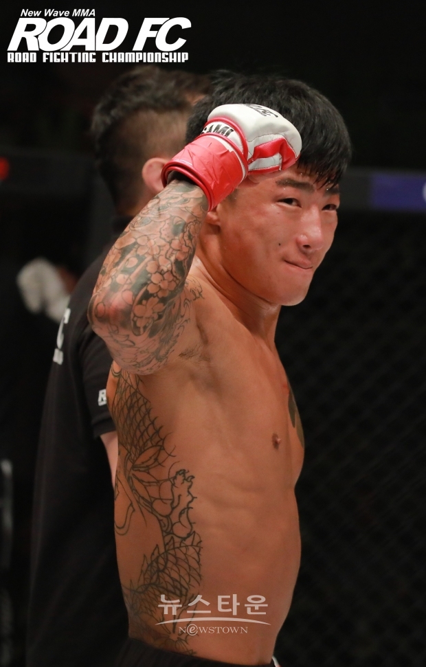 진정한 영웅’ ROAD FC 선수 정원희