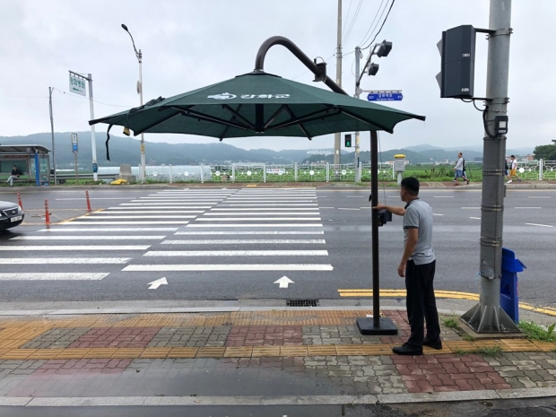 강화병원 앞 그늘막 설치 사진