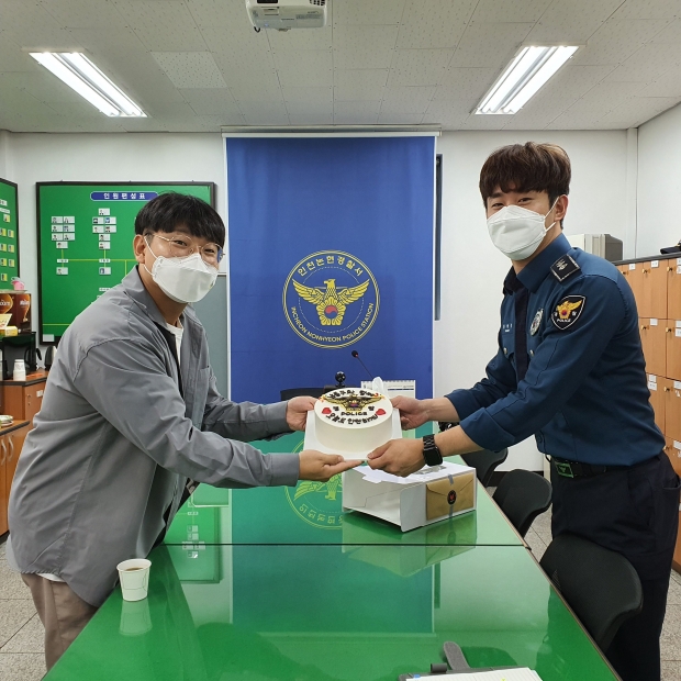 전달사진 (만월지구대)