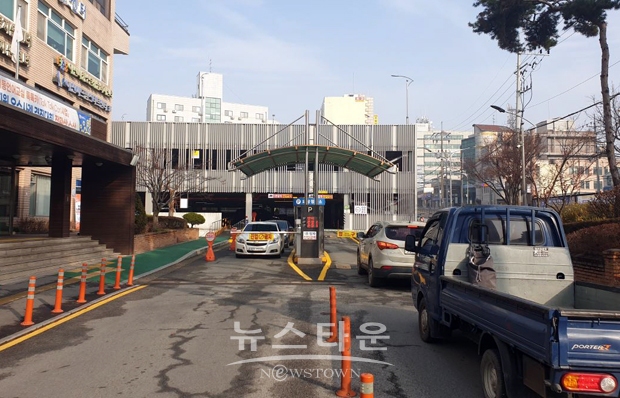 온양온천시장 공영주차타워