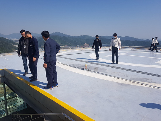 창원시는 초고층 건물 재난대응체계 안전점검을 실시했다(사진=창원시)