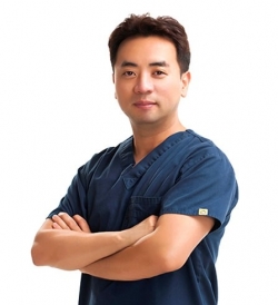 정욱 원장 프로필 사진
