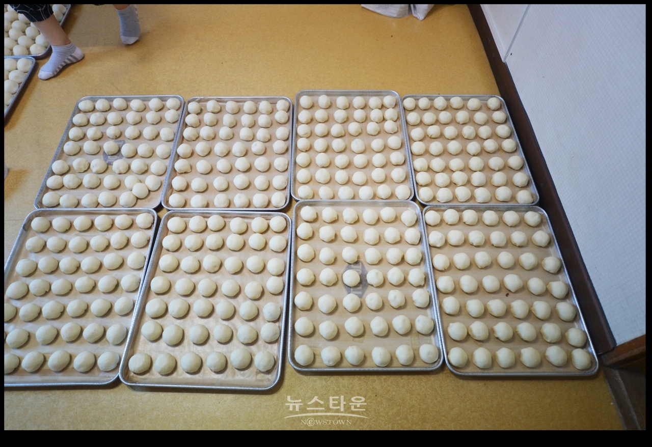 전국최고의 맛 안흥찐빵