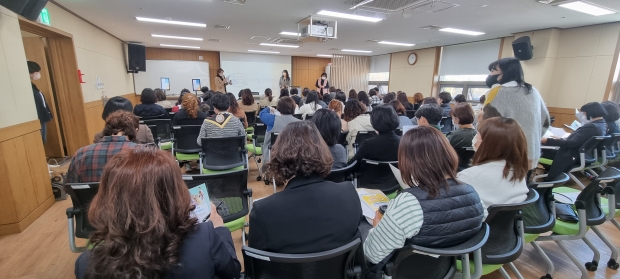 복지 위기가구 발굴에 힘을 보태게 될 김포시 명예사회복지공무원들