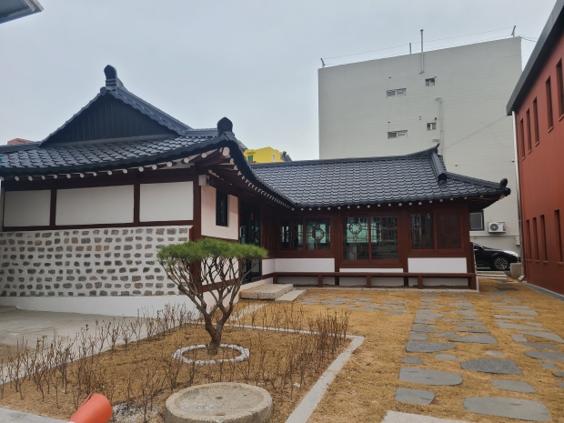 동광직물 한옥카페.