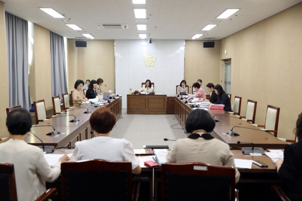 예산결산특별위원회 사진