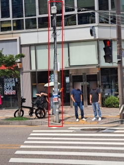 도시미관을 저해하는 지상 통신주 시설물