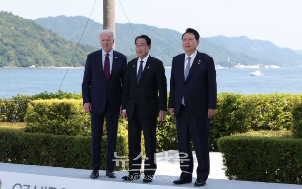(좌로부터)바이든 대통령, 기시다 총리, 윤석열 대통령/대통령실